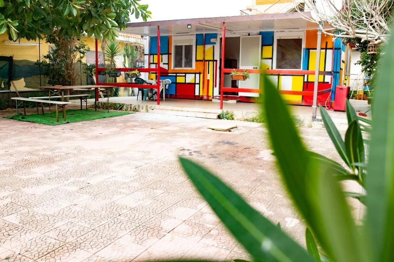 فندق كاتانيافي  La Casetta Colorata إيطاليا